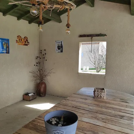 Vakantiehuis La Mini Ferme Avec Piscine Mailhoc